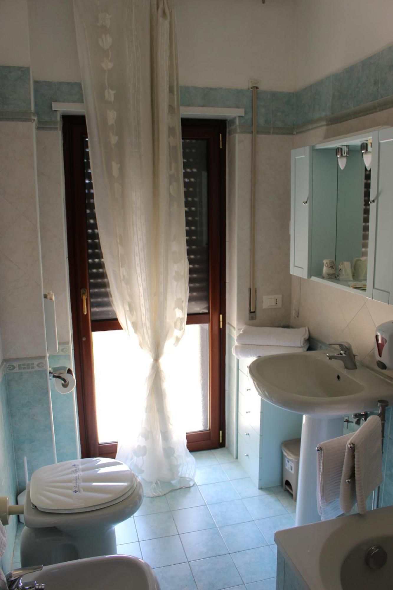Bed and Breakfast La Casa Di Giusy Козенца Екстер'єр фото